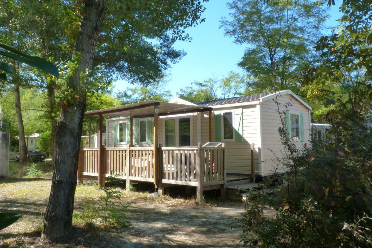 Camping L'Eau Vive Otel Dauphin Dış mekan fotoğraf