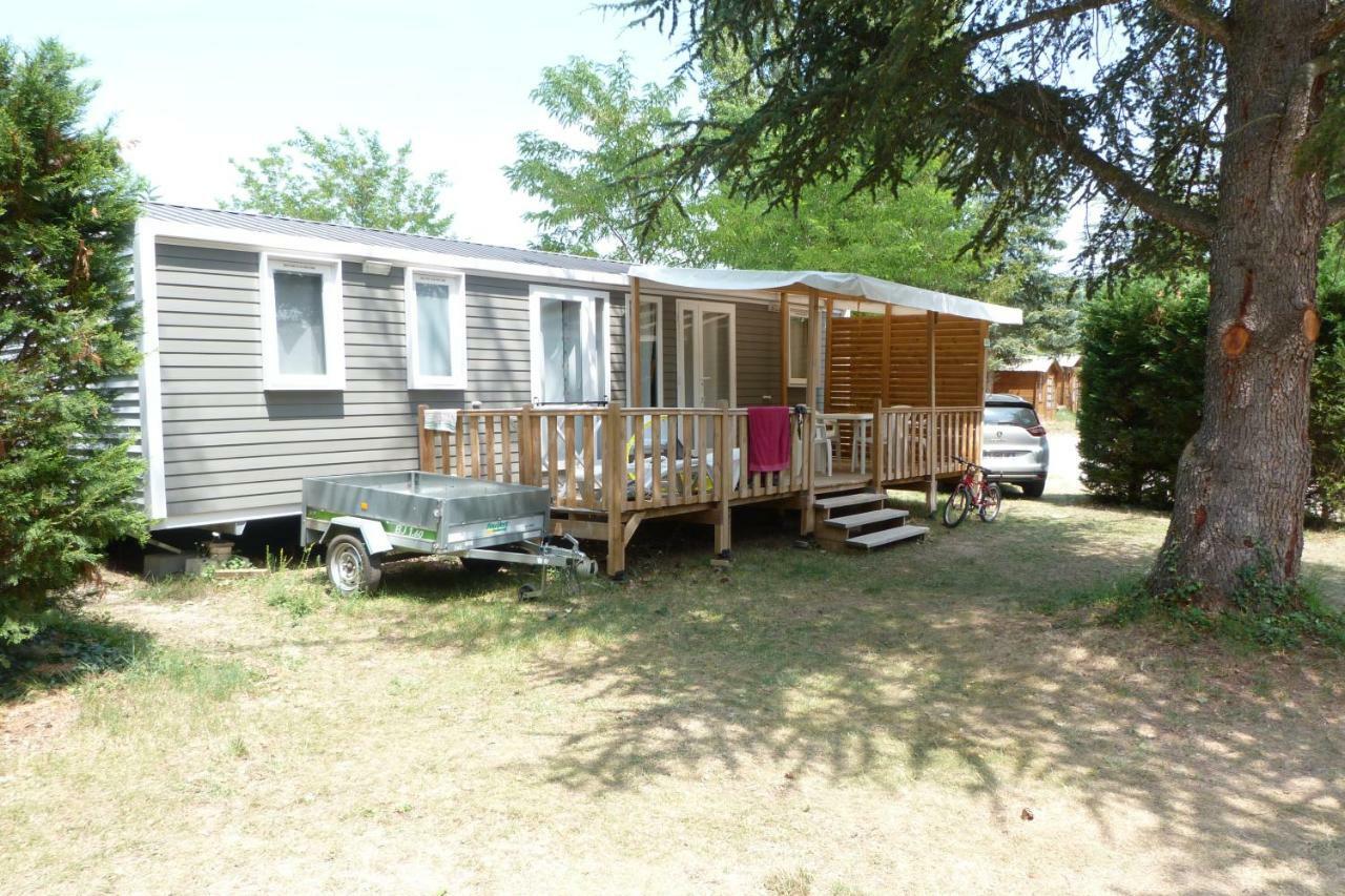 Camping L'Eau Vive Otel Dauphin Dış mekan fotoğraf