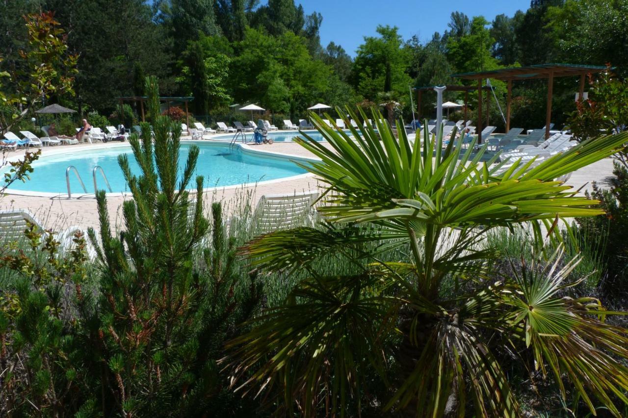 Camping L'Eau Vive Otel Dauphin Dış mekan fotoğraf